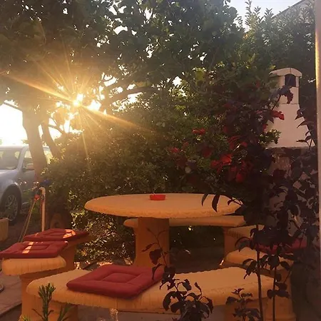 In With Balcony, Air Conditioning, Wi-fi Apartment Lopar