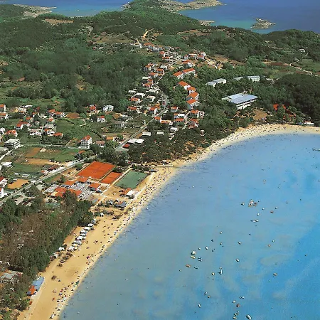 Apartment In With Balcony, Air Conditioning, Wi-fi *